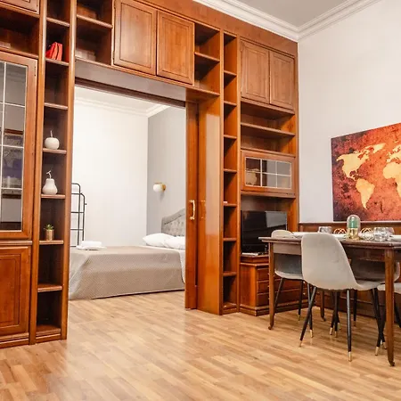 Maison Vaticano * Rom